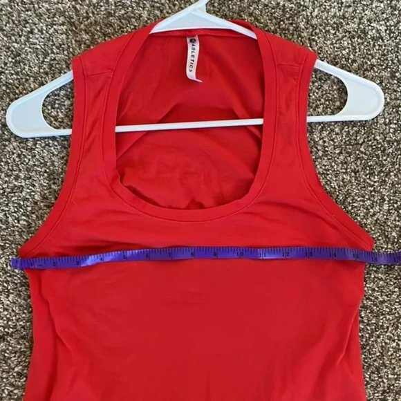 Fabletics Open Back Tank - Picture 4 of 5